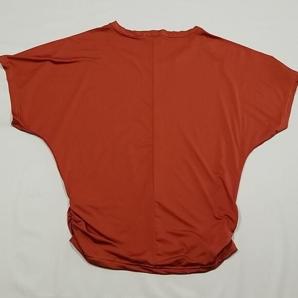 LOVEU.DEAR Shirt Women's Size Medium Short Sleeve Side Pleats Exercise Yoga Gym - Picture 3 of 7